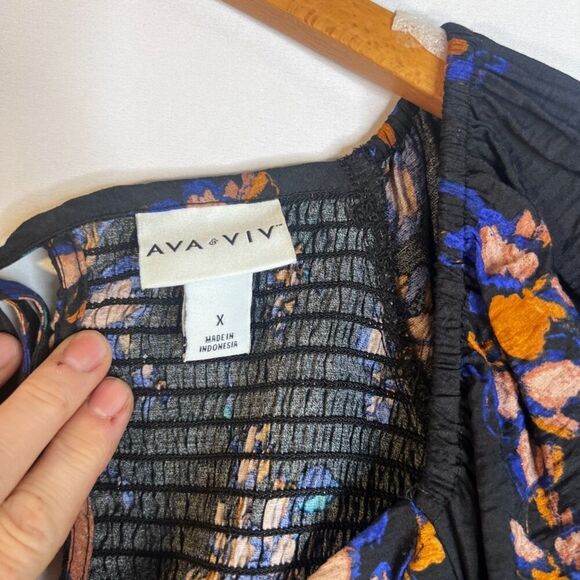 Ava & Viv Navy Floral Boho Puff Sleeve Peplum Vneck Blouse Size X(14W) - Picture 7 of 10